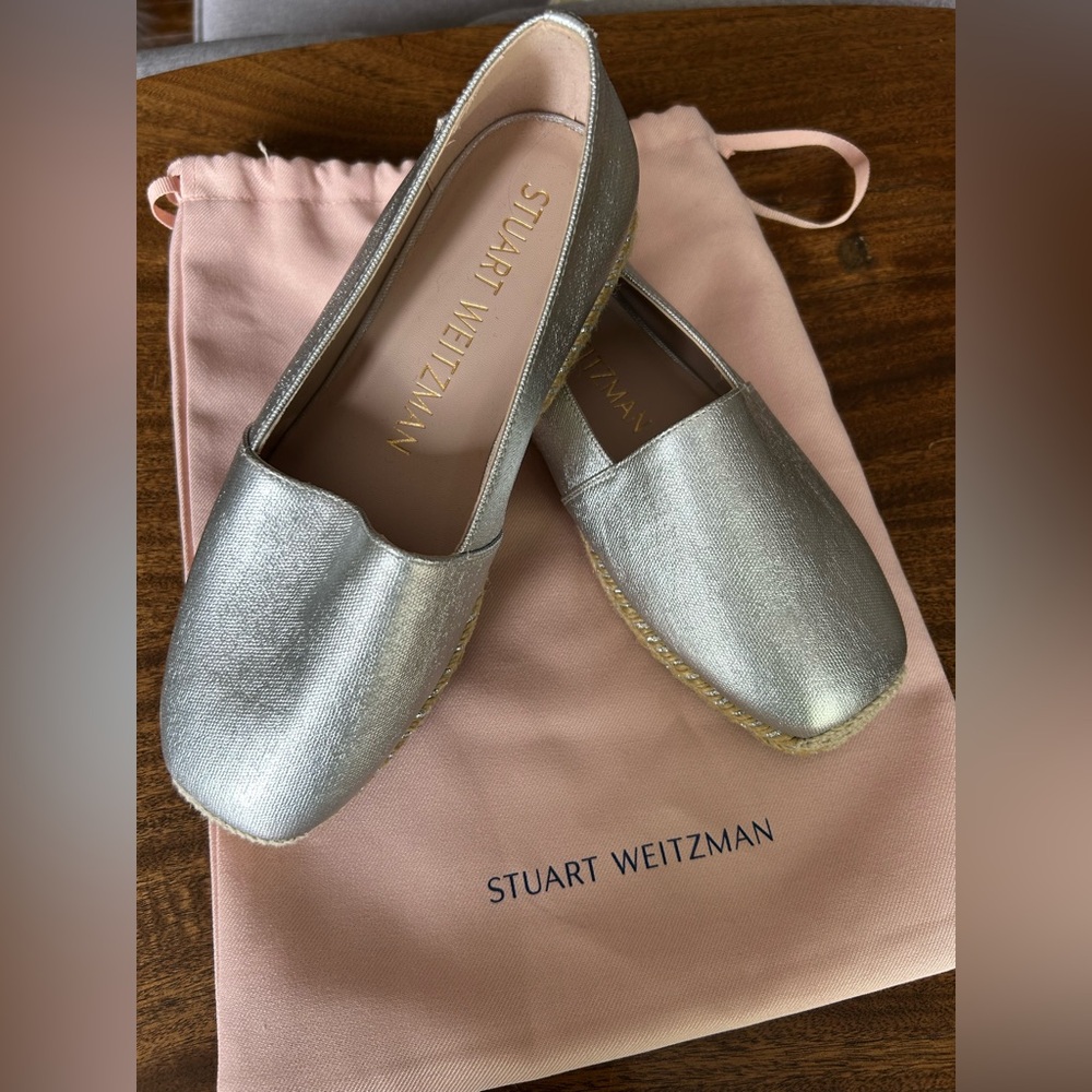 Stuart Weitzman Women’s Silver Leather Flat Espadrille  Size 38 1/2